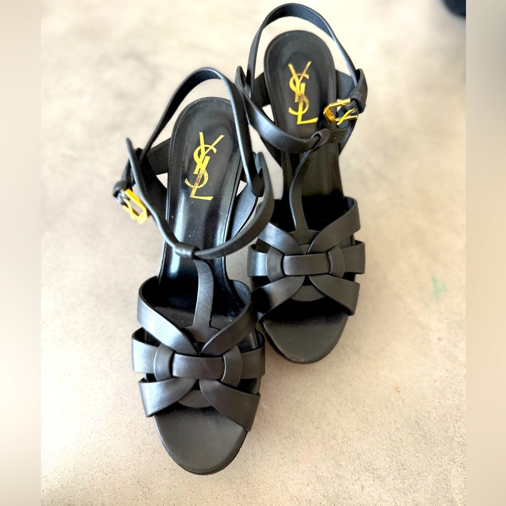 Ysl black leather sandals